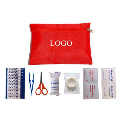 8 Piece First Aid Kit
